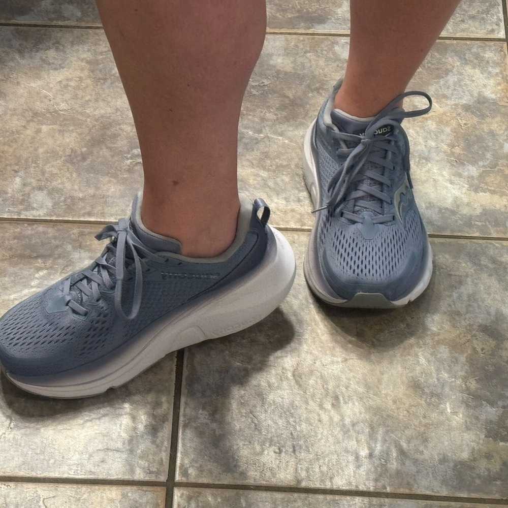Saucony guide 17 sneakers